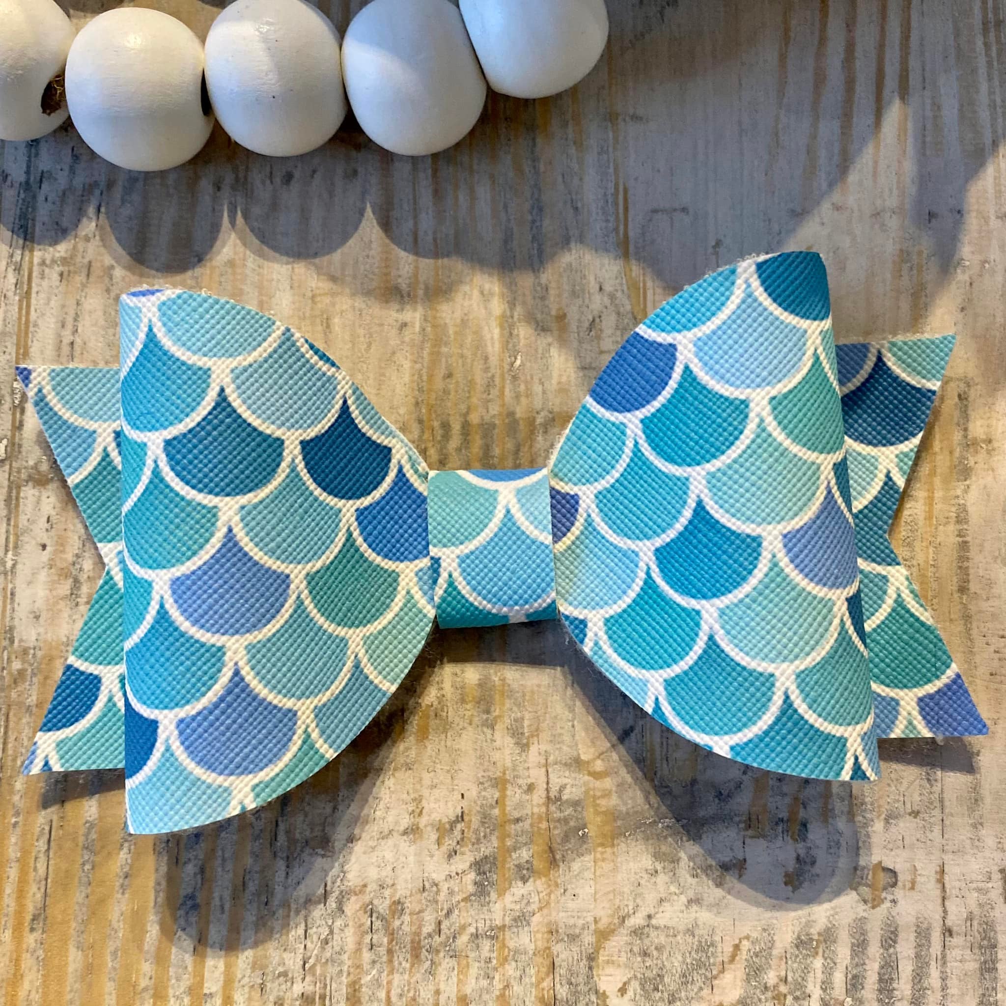 Mermaid Bow (Single Loop)